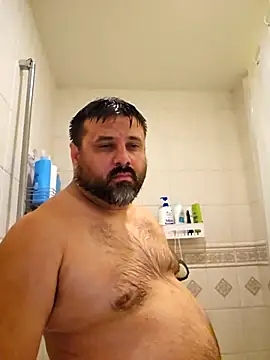 Roddog18 online show from October 7, 2025, 1:58 am