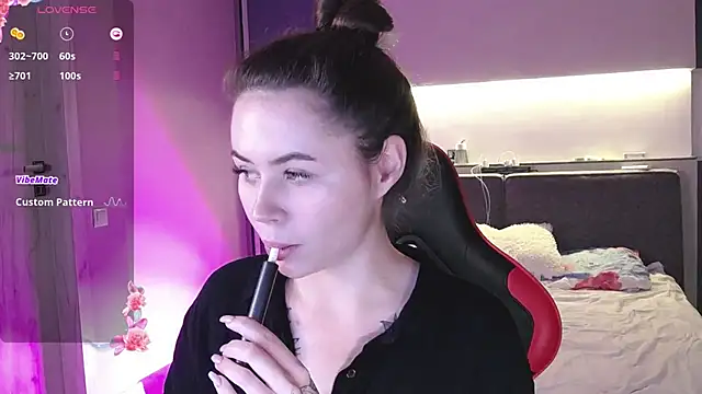 AlmaryKim online show from January 10, 2025, 8:15 pm