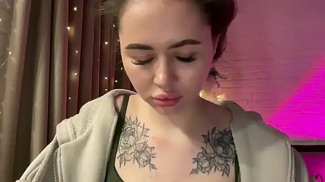 AlmaryKim online show from January 31, 2025, 12:39 am