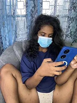 SukiyamaAsia online show from December 4, 2025, 7:39 am