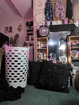 CherryHeart69 online show from January 13, 2026, 4:18 am