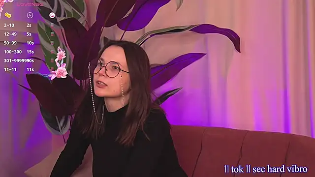 Snapshot of cherryy_ladyy chatting on November 11, 2025, 9:53 am cherryy ladyy online show from November 11, 2025, 9:53 am