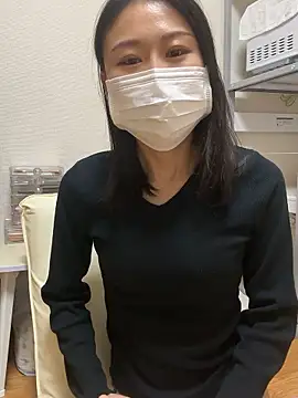 Snapshot of mia2_jp chatting on December 2, 2025, 7:14 am mia2 jp online show from December 2, 2025, 7:14 am