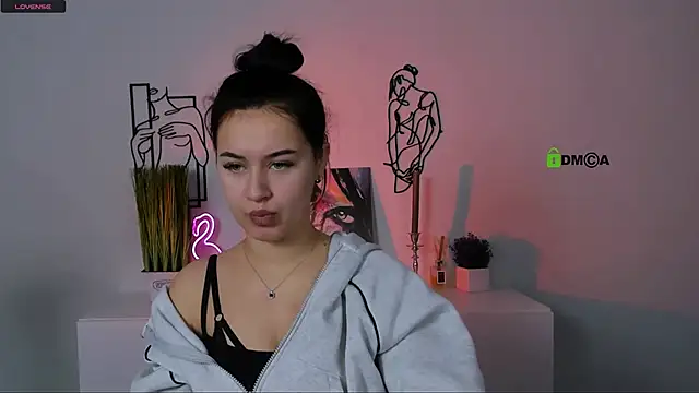 vivy star1 online show from October 19, 2025, 8:59 am