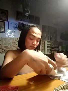 xAsianTOPModelx online show from February 13, 2026, 4:03 pm