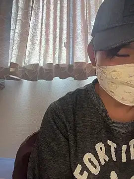 kumatan3434 online show from November 20, 2025, 2:45 am