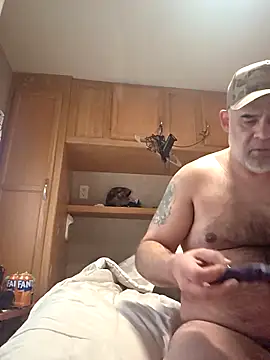 Snapshot of DeeBestEver chatting on February 10, 2026, 10:25 pm DeeBestEver online show from February 10, 2026, 10:25 pm