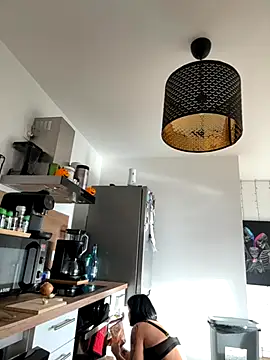 LaPetiteKim online show from November 10, 2025, 8:46 am