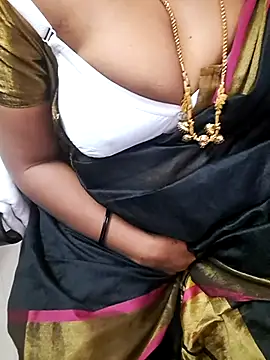 Tamil Ammani online show from October 17, 2025, 4:42 pm