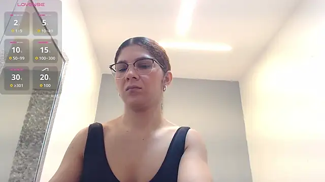 Snapshot of sammy_gale chatting on June 24, 2026, 11:53 am sammy gale online show from June 24, 2026, 11:53 am