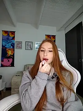 Bennuluspeach  online show from November 29, 2025, 5:10 am