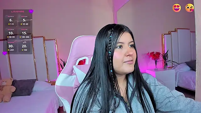 AnnaSwift  online show from February 25, 2026, 1:43 pm