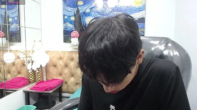 StiwenTwink online show from March 20, 2026, 12:32 pm