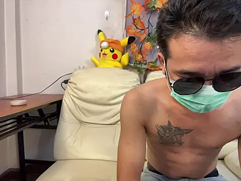 zghn88 online show from November 3, 2025, 8:59 am