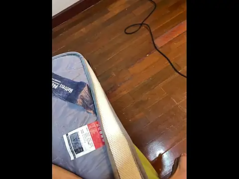 zghn88 online show from November 10, 2025, 10:58 am