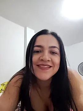 LindaSalo33 online show from October 23, 2025, 4:12 am