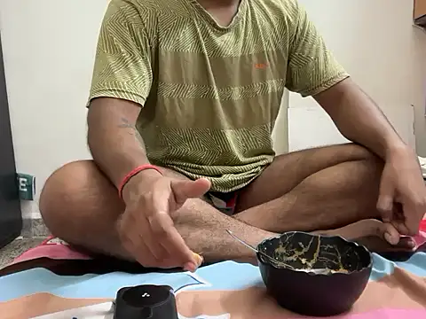 YourBlackBull online show from November 6, 2025, 5:03 pm