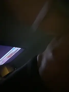 Snapshot of Wearpantyhosenorfolk chatting on November 11, 2025, 11:38 pm Wearpantyhosenorfolk online show from November 11, 2025, 11:38 pm