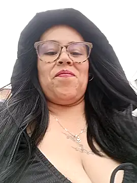 Italia 12 online show from October 25, 2025, 2:24 pm