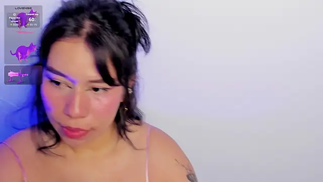 Snapshot of liztender_ chatting on October 2, 2025, 12:06 am liztender  online show from October 2, 2025, 12:06 am