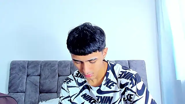 Anthony carter online show from November 10, 2025, 1:43 pm