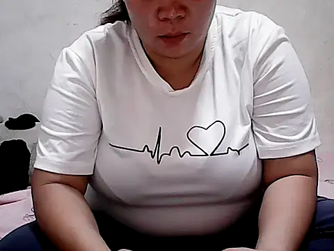 HornyPussie69 online show from February 25, 2026, 12:20 am