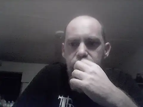 Snapshot of crazyheratic8 chatting on November 23, 2025, 1:49 am crazyheratic8 online show from November 23, 2025, 1:49 am