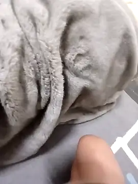 Snapshot of robergenesis chatting on November 26, 2025, 12:55 am robergenesis online show from November 26, 2025, 12:55 am