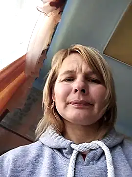 Masha412111 online show from November 19, 2025, 10:15 am