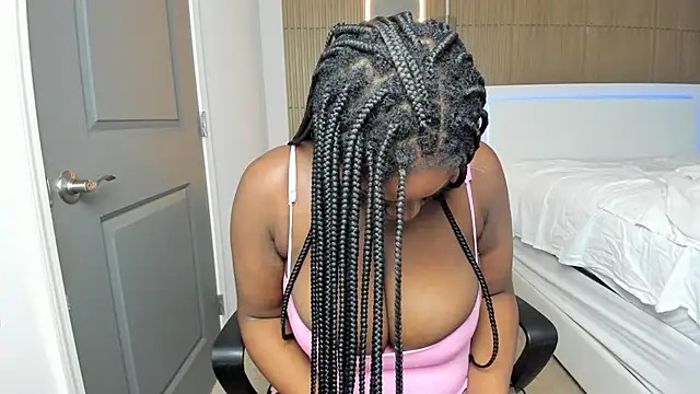 supanovaaa online show from October 6, 2025, 9:12 pm