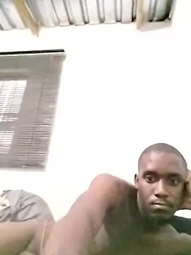 Snapshot of Thabisomgaga1 chatting on January 10, 2026, 3:19 am Thabisomgaga1 online show from January 10, 2026, 3:19 am