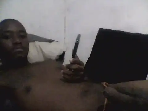 Snapshot of Thabisomgaga1 chatting on January 15, 2026, 4:28 am Thabisomgaga1 online show from January 15, 2026, 4:28 am