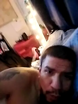 Snapshot of JNTre chatting on January 15, 2026, 6:18 am JNTre online show from January 15, 2026, 6:18 am