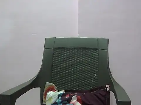 Snapshot of Laila_Cute chatting on April 2, 2026, 4:37 pm Laila Cute online show from April 2, 2026, 4:37 pm