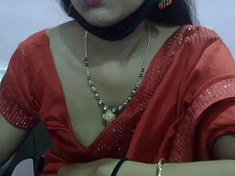 Snapshot of Laila_Cute chatting on April 27, 2026, 3:32 pm Laila Cute online show from April 27, 2026, 3:32 pm