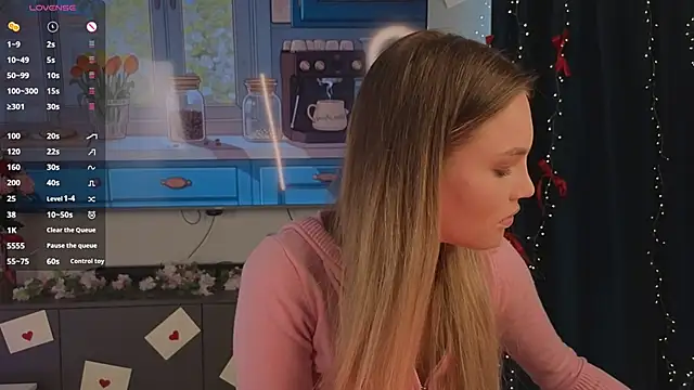 JulieLupo online show from March 22, 2026, 7:34 am