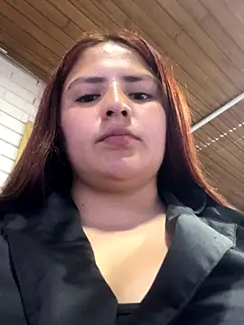 kathix  wet online show from October 7, 2025, 11:57 pm