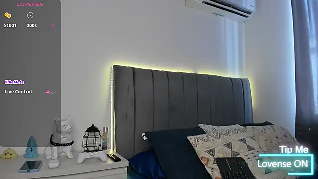 JARETHH online show from November 6, 2025, 2:07 pm