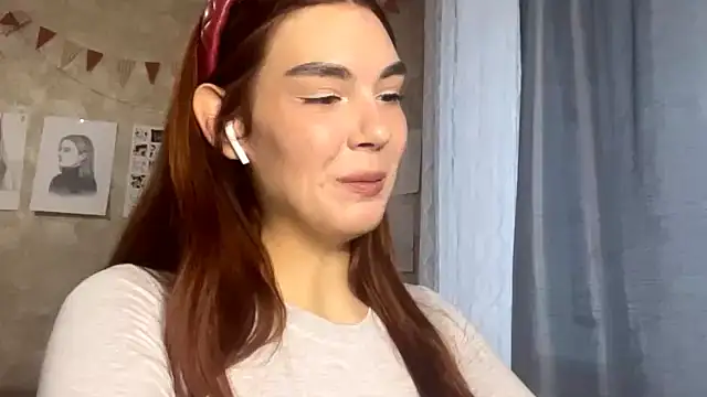 Snapshot of TeresitaLish chatting on October 17, 2025, 2:08 pm TeresitaLish online show from October 17, 2025, 2:08 pm