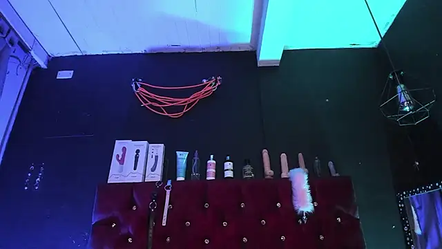 Cony l online show from March 17, 2026, 1:21 am