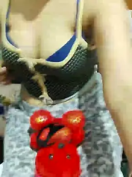 Rihame07 online show from November 11, 2025, 7:58 pm