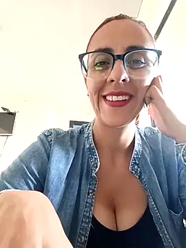 Jade 1-9 online show from November 17, 2025, 6:14 pm