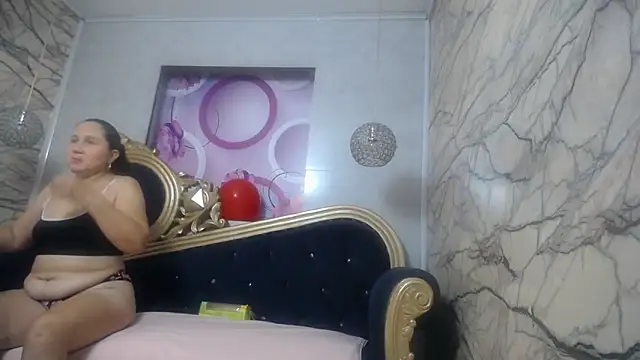 Snapshot of kimberly_candy chatting on December 1, 2025, 7:19 pm kimberly candy online show from December 1, 2025, 7:19 pm