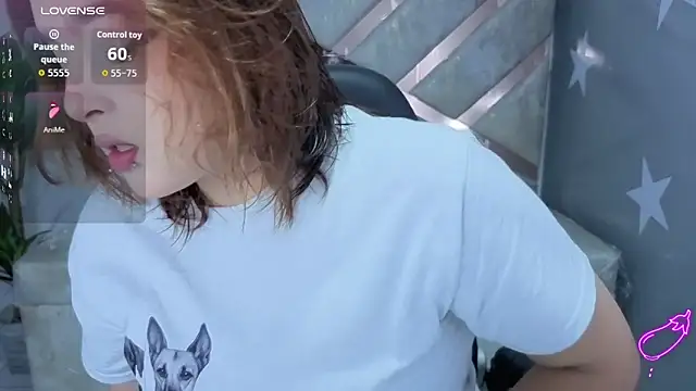 mia foster t online show from March 15, 2026, 1:06 pm