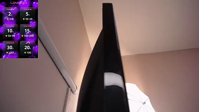 Snapshot of ingrid03_taffur chatting on December 2, 2025, 8:59 pm ingrid03 taffur online show from December 2, 2025, 8:59 pm