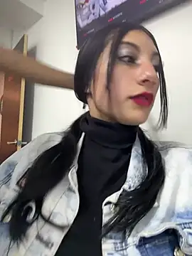 brandy danger online show from October 4, 2025, 8:18 pm