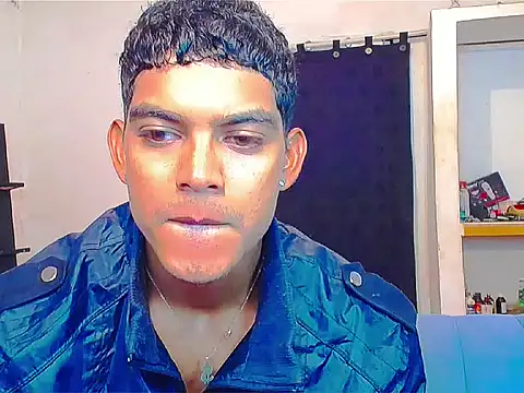 Snapshot of theMyke101 chatting on May 31, 2026, 6:04 pm theMyke101 online show from May 31, 2026, 6:04 pm