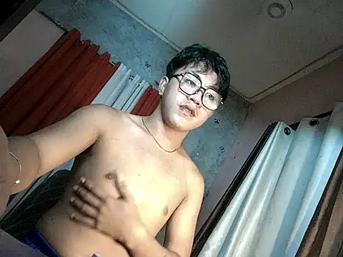 ur fucking rolly online show from November 6, 2025, 2:18 pm