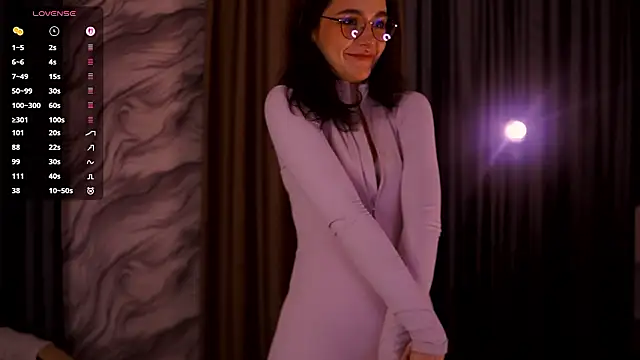 ElizabethMilller  online show from February 21, 2026, 10:44 pm