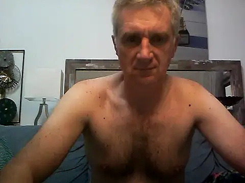 Vintermelon2 online show from October 9, 2025, 6:44 am